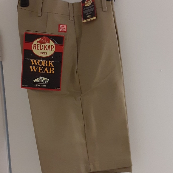 VANS Red Kap shorts - Picture 2 of 6